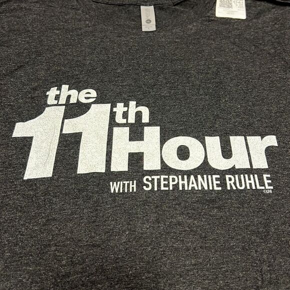 The 11th Hour with Stephanie Ruhle Charcoal Grey Short Sleeve T-Shirt Size Large - Picture 3 of 6